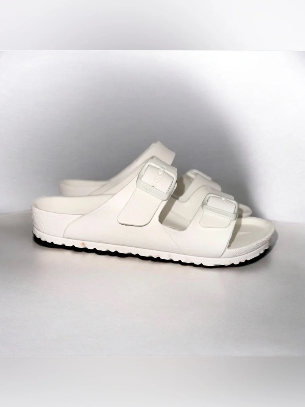 BIRKENSTOCK WHITE EVA Rubber sandals unisex youth girl’s boys size 1